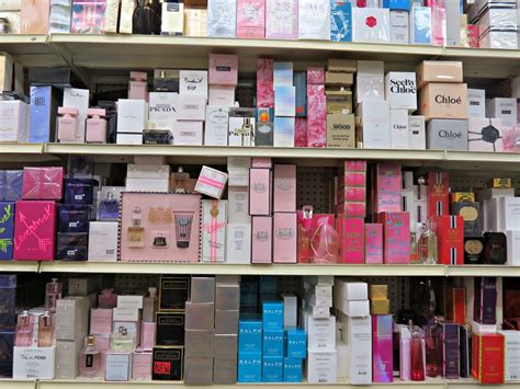 wholesale perfume for retailers with your brand